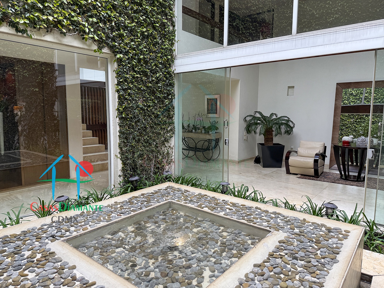 Jardines del Pedregal Casa Rivera EJ - Vestíbulo de acceso 10